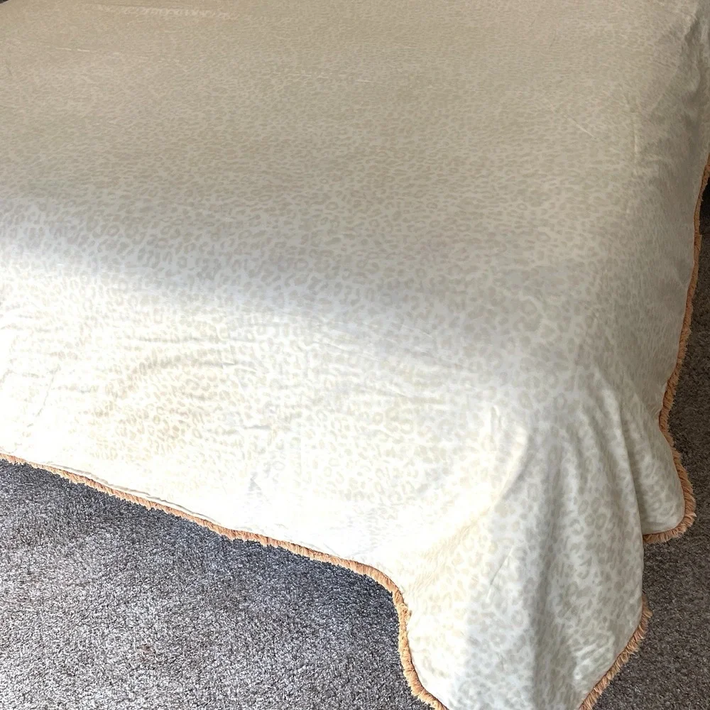 Charter Club Antique Floral King Size Duvet Cover 2 Euro Shams Reversible Fringe